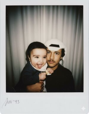 Farah Hadi Instagram - الله يجمعنا فيك يا ابوي 🩵
#فرح_الهادي #ادم_الرئيسي #نوح_الرئيسي #عقيل_الرئيسي