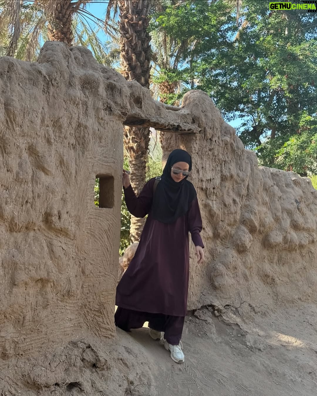 Farah Nabilah - 30.6K Likes - From the serene peace of Makkah, to the sacred calm of Madinah, and the timeless beauty of AlUla – every step in Saudi Arabia tells a story of faith, history, and wonder. ✨🌍 

@visitsaudi 
https://www.visitsaudi.com