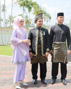 Fasha Sandha Instagram - Merafak sembah menjunjung kasih Tuanku 🙏
DYMM Tuanku Raja Perlis
Tuanku Syed Sirajuddin Putra Jamalullail
Syukur Alhamdulillah ❤️