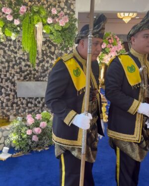 Fasha Sandha Instagram - Merafak sembah menjunjung kasih Tuanku 🙏
DYMM Tuanku Raja Perlis
Tuanku Syed Sirajuddin Putra Jamalullail
Syukur Alhamdulillah ❤️