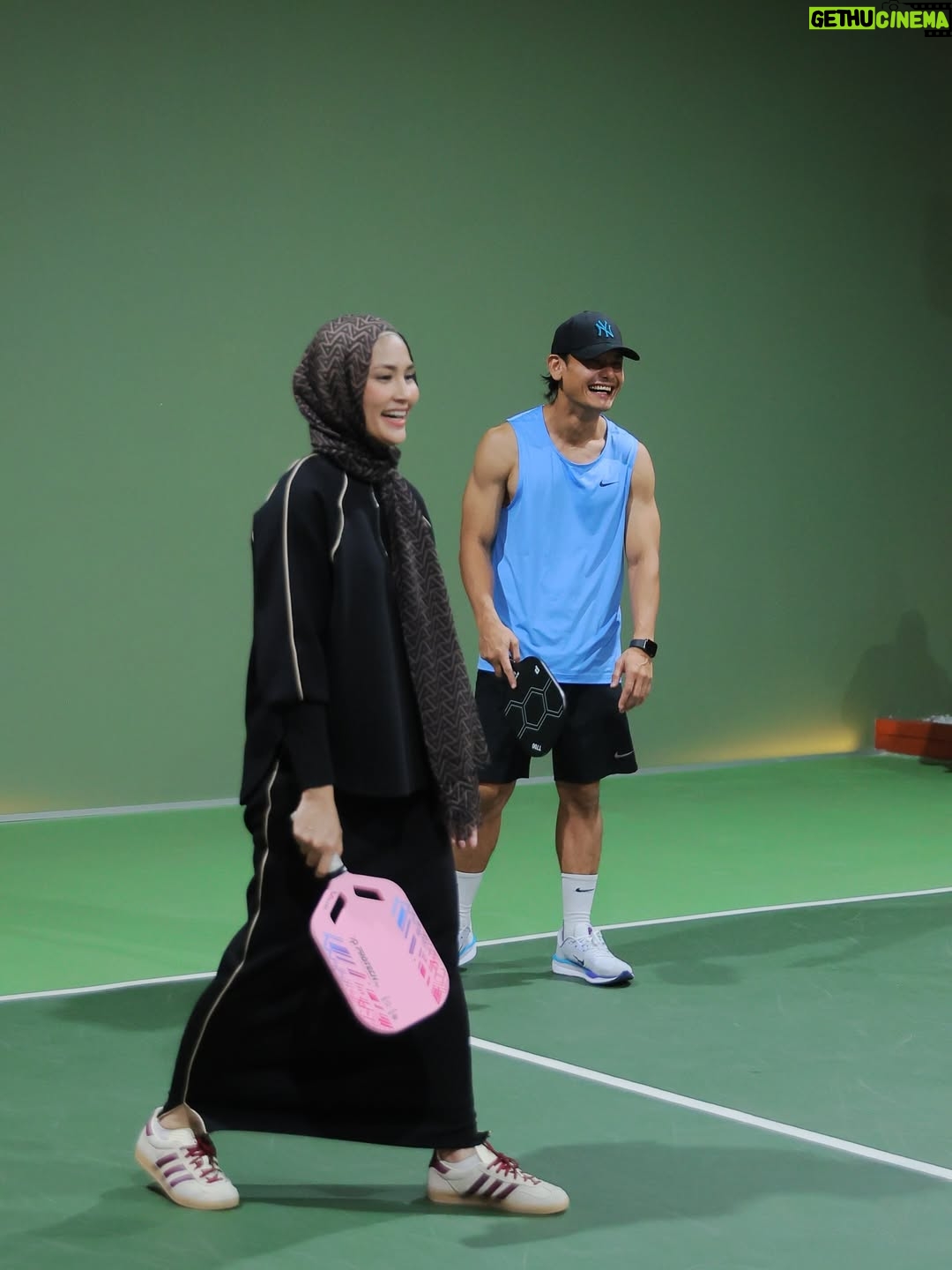 Fasha Sandha - 67.2K Likes - Thank you @nurjiwafoundation ! 👏🏻
Pertama kali for Fasha and Aidil. Tak pernah sekalipun main pickleball.Kira lulus dengan mata cemerlang 🤗😂🎖️
Lepas ni kena kerap main pickleball 
Terima kasih Datuk Sri Siti and team for having Us

📸 @syzwn.mrg 
👗 @she_dazzle