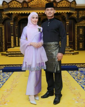 Fasha Sandha Instagram - Merafak sembah menjunjung kasih Tuanku 🙏
DYMM Tuanku Raja Perlis
Tuanku Syed Sirajuddin Putra Jamalullail
Syukur Alhamdulillah ❤️