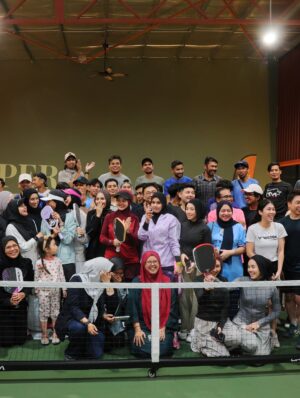 Fasha Sandha Instagram - Thank you @nurjiwafoundation ! 👏🏻
Pertama kali for Fasha and Aidil. Tak pernah sekalipun main pickleball.Kira lulus dengan mata cemerlang 🤗😂🎖️
Lepas ni kena kerap main pickleball
Terima kasih Datuk Sri Siti and team for having Us
📸 @syzwn.mrg
👗 @she_dazzle