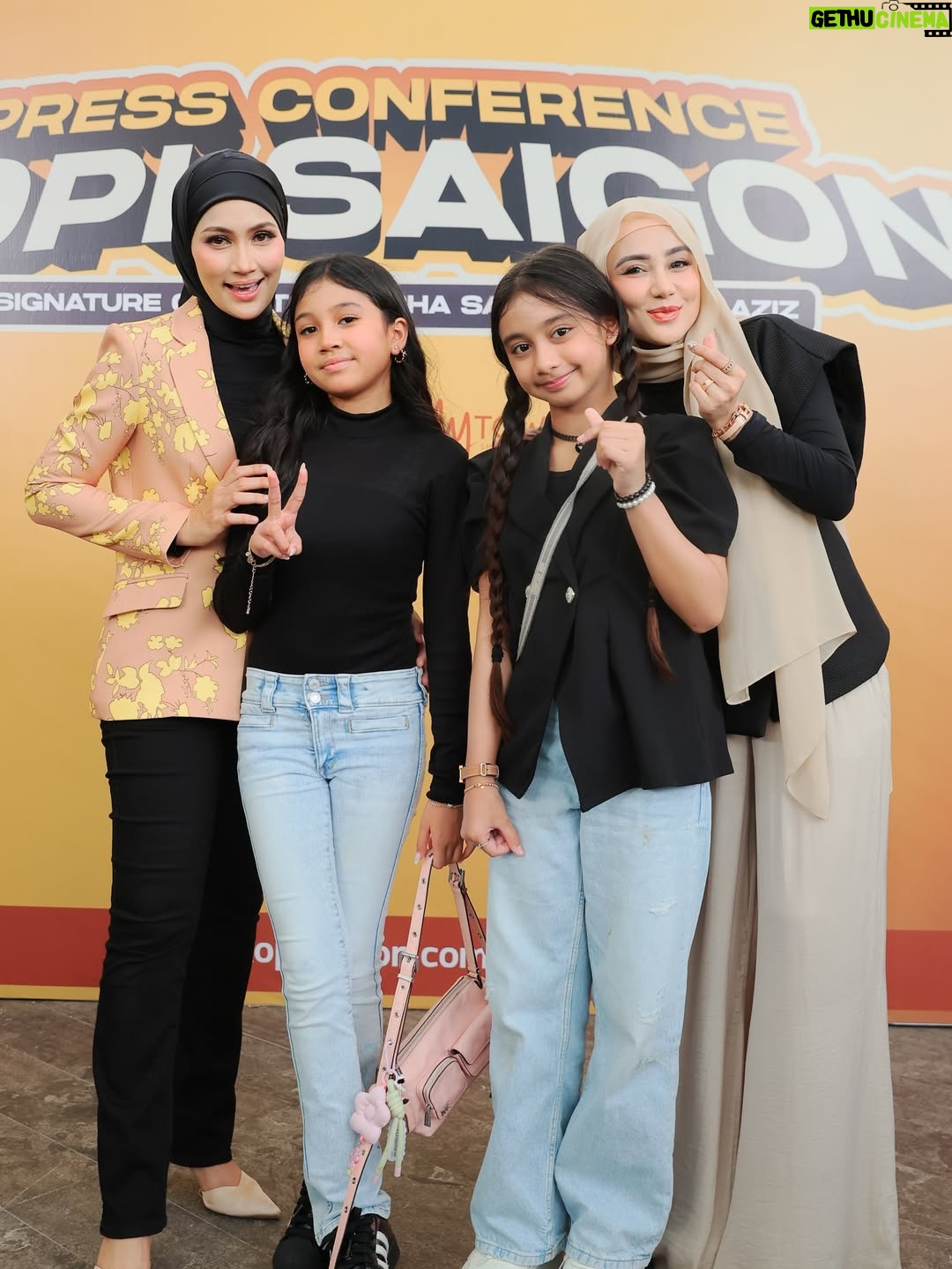 Fasha Sandha - 18K Likes - My sis is making moves from acting to business & beyond..and I’m here for it! Proud of you always, kak @fashasandha 💞💃🏼❤️