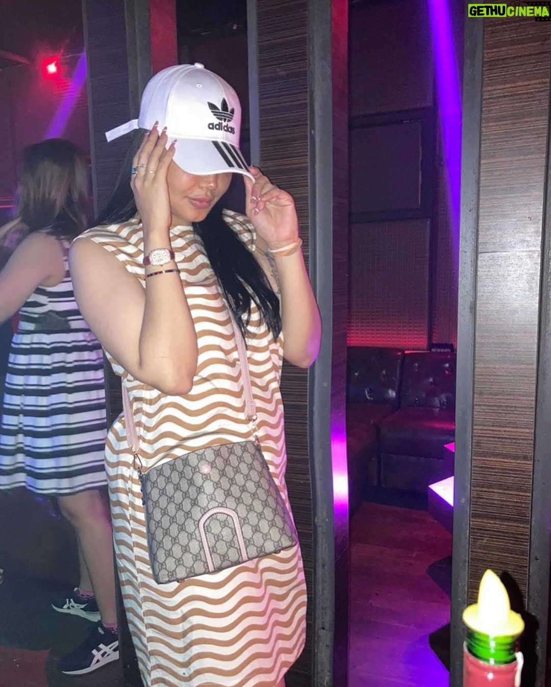 Fathia Latiff - 3.9K Likes - 