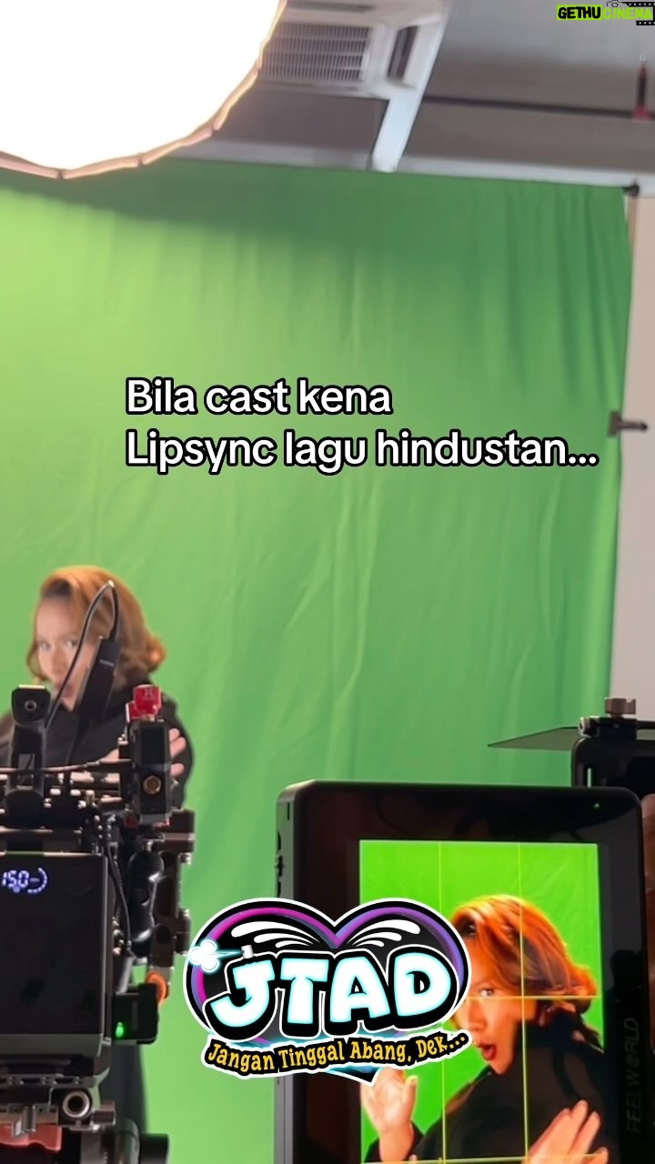 Fathia Latiff - 1.2K Likes - Bila cast kena lipsync lagu hindustan… Apa Kata Mereka ?

@ermafatima @fatiyalatiff @maliababy_ @adpadiputra @iamellymazlein @kupu_kupu @adira.suhaimi @alyimn 

@karyatvofficial
#jtad
#SembangEntertainment
#DramaTikTok
#elegantbeauty