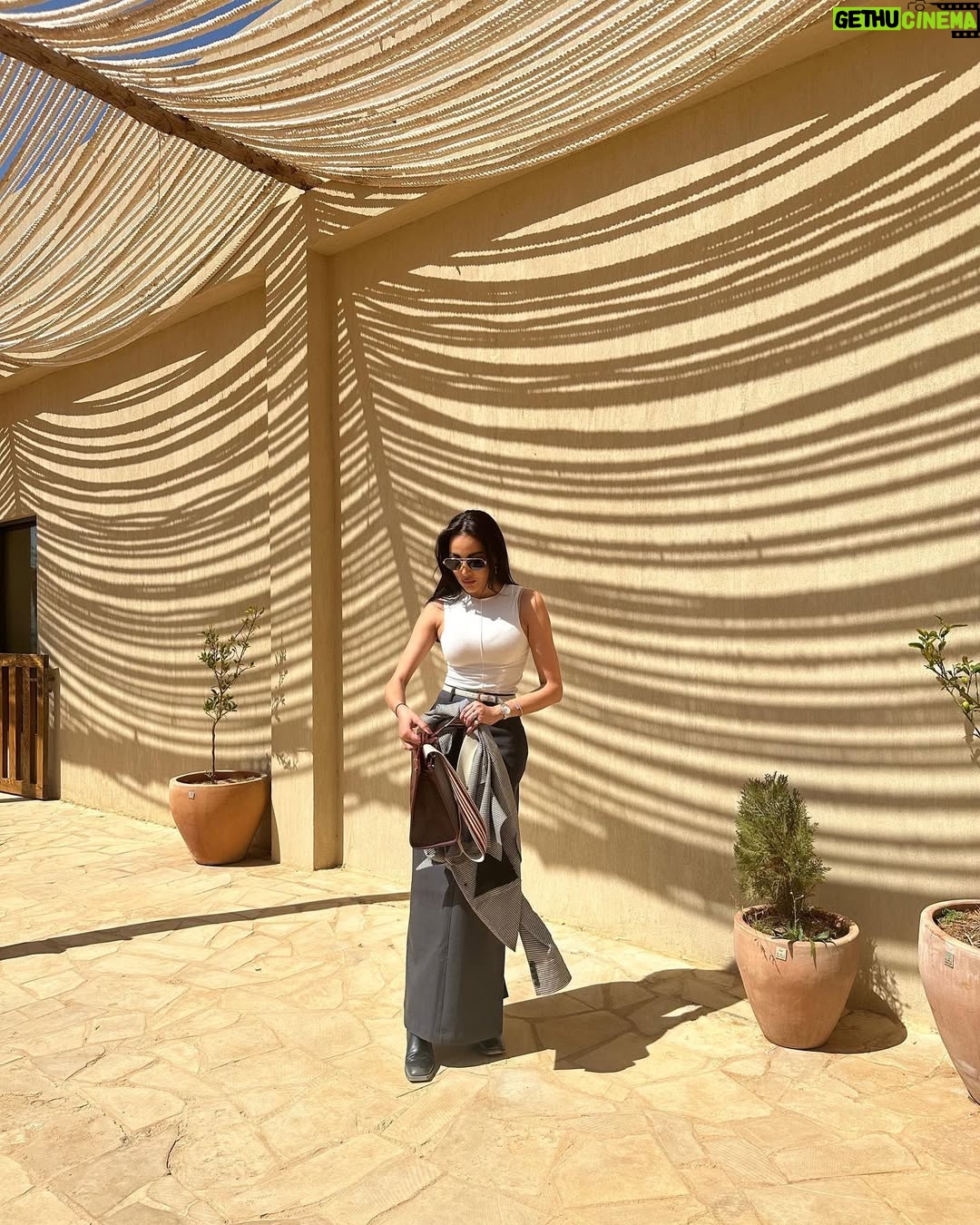 Fatima Al-Momen - 8.8K Likes - Listen, there’s everything and then there’s AlUla 🐪 ⛺️ 🧖‍♀️ 🐎 🇸🇦 proud 🙏
.
.

@AlUlaMoments #AlUlaMoments