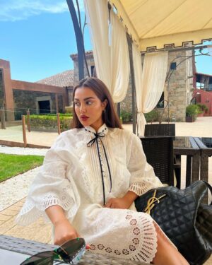 Fatima Al-Momen Instagram - š± āļø cloudy clouds came to say hi š āŗļø