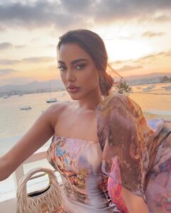 Actress Fatima Al-Momen HD Photos and Wallpapers August 2023