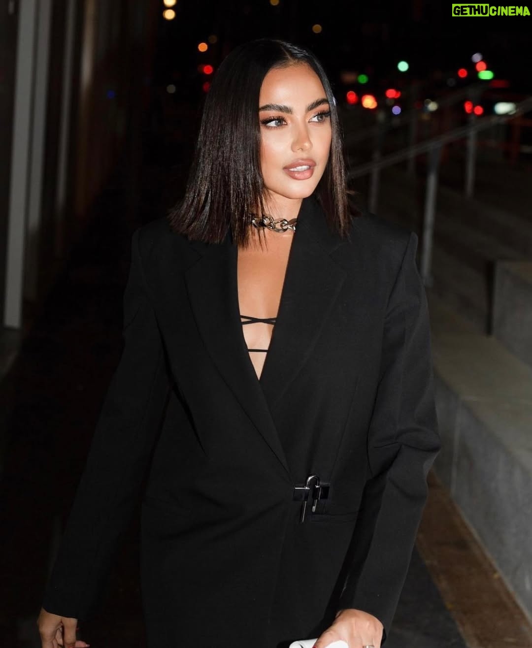 Fatima Al-Momen - 17.7K Likes - I couldn’t make it to pfw, but here’s some through back moments in Paris
