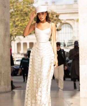 Fatima Al-Momen Instagram - I couldnāt make it to pfw, but hereās some through back moments in Paris
