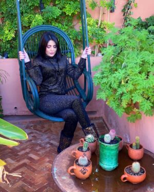 Fatima Ezzahra Lahrech Instagram - من كوارث البشر أنّهم قد يمسحون كلّ تاريخك الجميل مقابل آخر موقف لك لم يعجبهم. 🤷🏻♀️
@fiesta_byrita
@bemarrakech