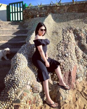 Fatima Ezzahra Lahrech Instagram - امضي في حياتك و لا تلتف لما يفكر فيه الاخرين ☺️
فقط افعل ما يجب عليك فعله 👌
#فاطمةالزهراء_لحرش
#fatimaezzahra_lahrech
#fatimaezzahralahrech