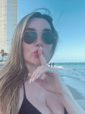 Fátima Flórez Instagram - LO MEJOR ESTÁ POR VENIR… The best is yet to come 🔥🔥 Miami Beach