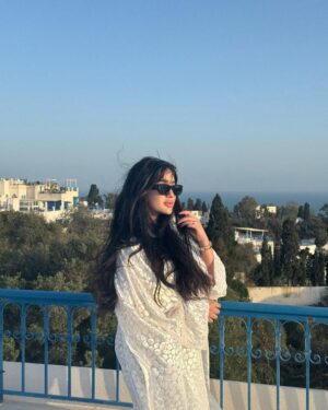 Fatma Bartakis Instagram - Ramadan 2k25 vibes ✨🤍
————————————————-
Wearing @musk.scollection