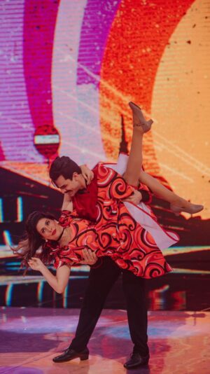 Fernanda Paes Leme Instagram - Não foi perfeito, mas estou muito feliz e orgulhosa do que conseguimos entregar no Rock da #DançaDosFamosos. 💃🏻🕺🏻