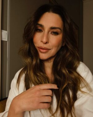 Fernanda Paes Leme Instagram - De tédio eu não posso reclamar. Dump dos últimos dias pra lá e pra cá. Ainda tem um grande surto na última foto que recebi 😅.