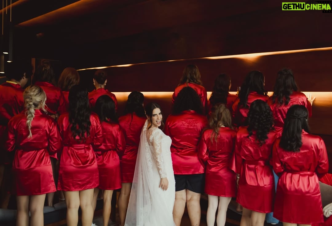 Fernanda Urdapilleta - 126.3K Likes - the “I do crew” wearing @wearecruella ❤️ de lo primero que elegí en la preparación de mi boda, fue quien iba a vestir a mis damas y no me equivoqué! Gracias Cruella por hacer este sueño realidad y por ser nuestras cómplices en este día tan importante!