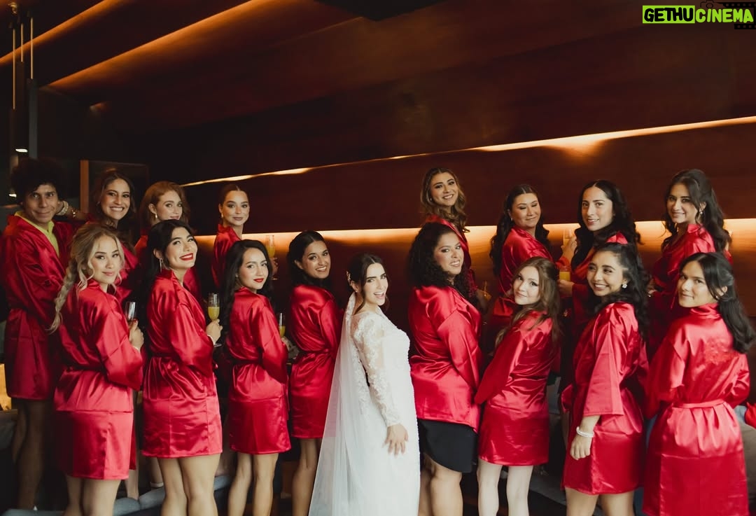 Fernanda Urdapilleta - 126.3K Likes - the “I do crew” wearing @wearecruella ❤️ de lo primero que elegí en la preparación de mi boda, fue quien iba a vestir a mis damas y no me equivoqué! Gracias Cruella por hacer este sueño realidad y por ser nuestras cómplices en este día tan importante!