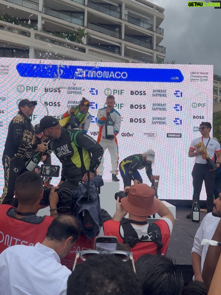 Franki Russell - 3.6K Likes - Monaco for the @e1series 🛥️🍾