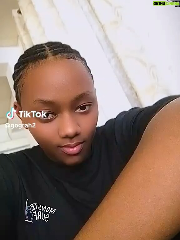 Frida Amani - 5.5K Likes - 😍😍 mahaba mengiiiiiiiiiii
Wewe na Mimi 
Bio👌 ina link