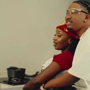 Frida Amani Instagram - Wewe Na Mimi 😍😍 @realjaymelody ushakutana nayo?
Well produced by @geniusjini_x66
🎥 @joowzeytz
Call it a hit baby 🔥
#wewenamimi link on my bio