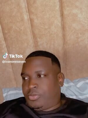 Frida Amani Instagram - Mungu nipe kama hawa😂😂😂 mahandsome vipi
Wewe na Mimi @realjaymelody 🔥🔥🔥