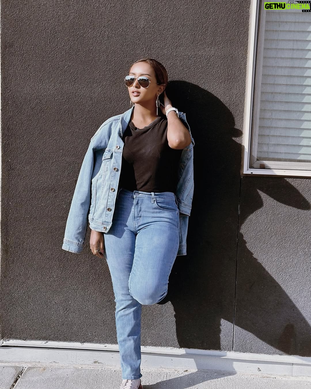 Fryat Yemane - 3 Likes - Denim is a love that never fades🦋 #denimlover💙
