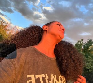 Fryat Yemane Instagram - Sunsetዋን ማለፍ አልቻልኩም took some photos while I’m🚶♀️ በሹርባ walk እንዳለ ሆኖ🤣 #randomstuffs😉 #uneditedphotos #walk #sunsetchaser