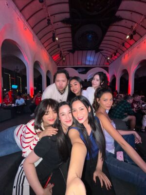 Fujianti Utami Putri Instagram - Happy birthday mba er @eri.carl, i really miss your smile, please be happy yaa this too shall pass 🤍