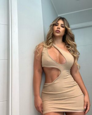 Gabriela Serpa Instagram - A veces me siento gorda y a veces flaca, pero se que tengo que aprender a quererme como soy, ya que esto solo es un cuerpo y no lo que realmente soy!!! (Espero entienda lo que quiero decir) 😓