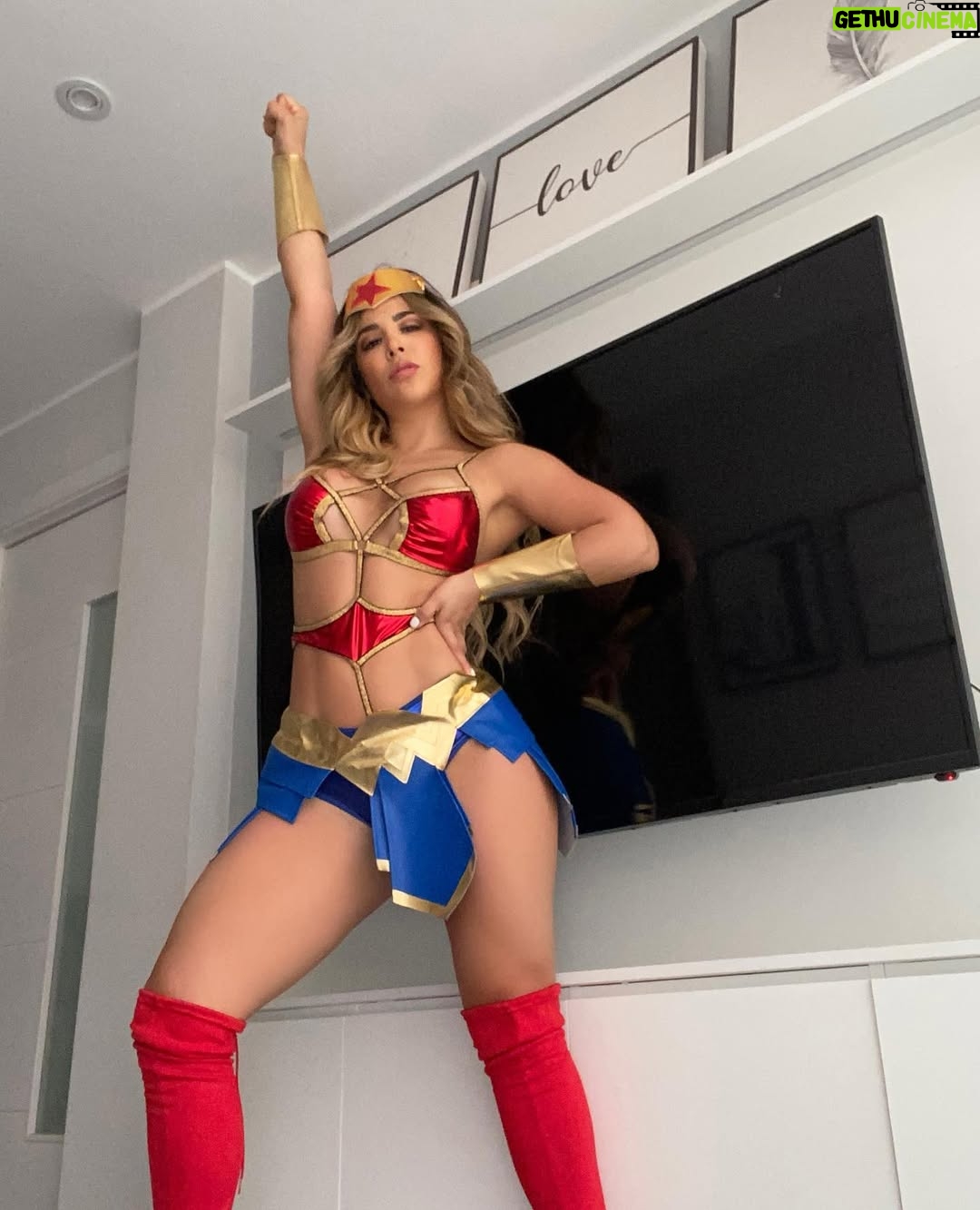 Gabriela Serpa - 60.2K Likes - @adaalamoda empodera tus pasos!!!💪🏻🔥🥰