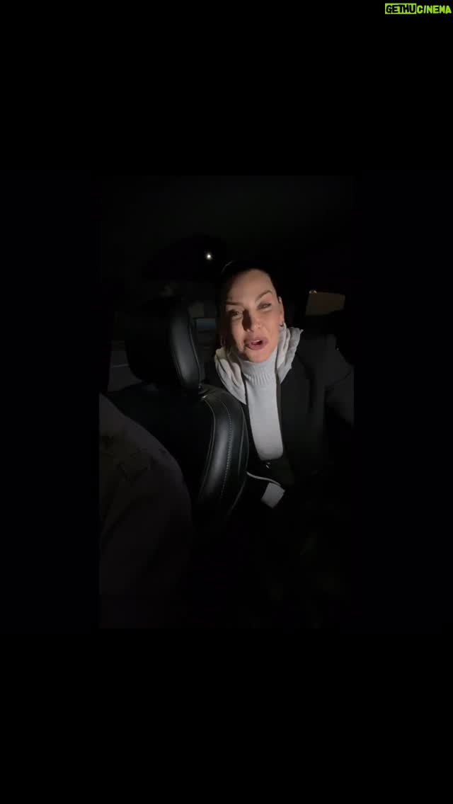 Gabriela Vergara - 19.9K Likes - Nos vemos en Relatos del Exilio  esta noche en Orlando.