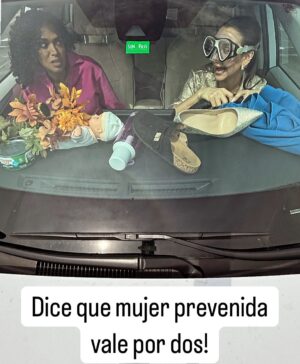 Gabriela Vergara Instagram - La amo tal y como es, por eso ahora mejor manejo yo😜. Tienes amigos así? Recuerda. en caso de accidente comunícate conmigo @americanhelpcenters