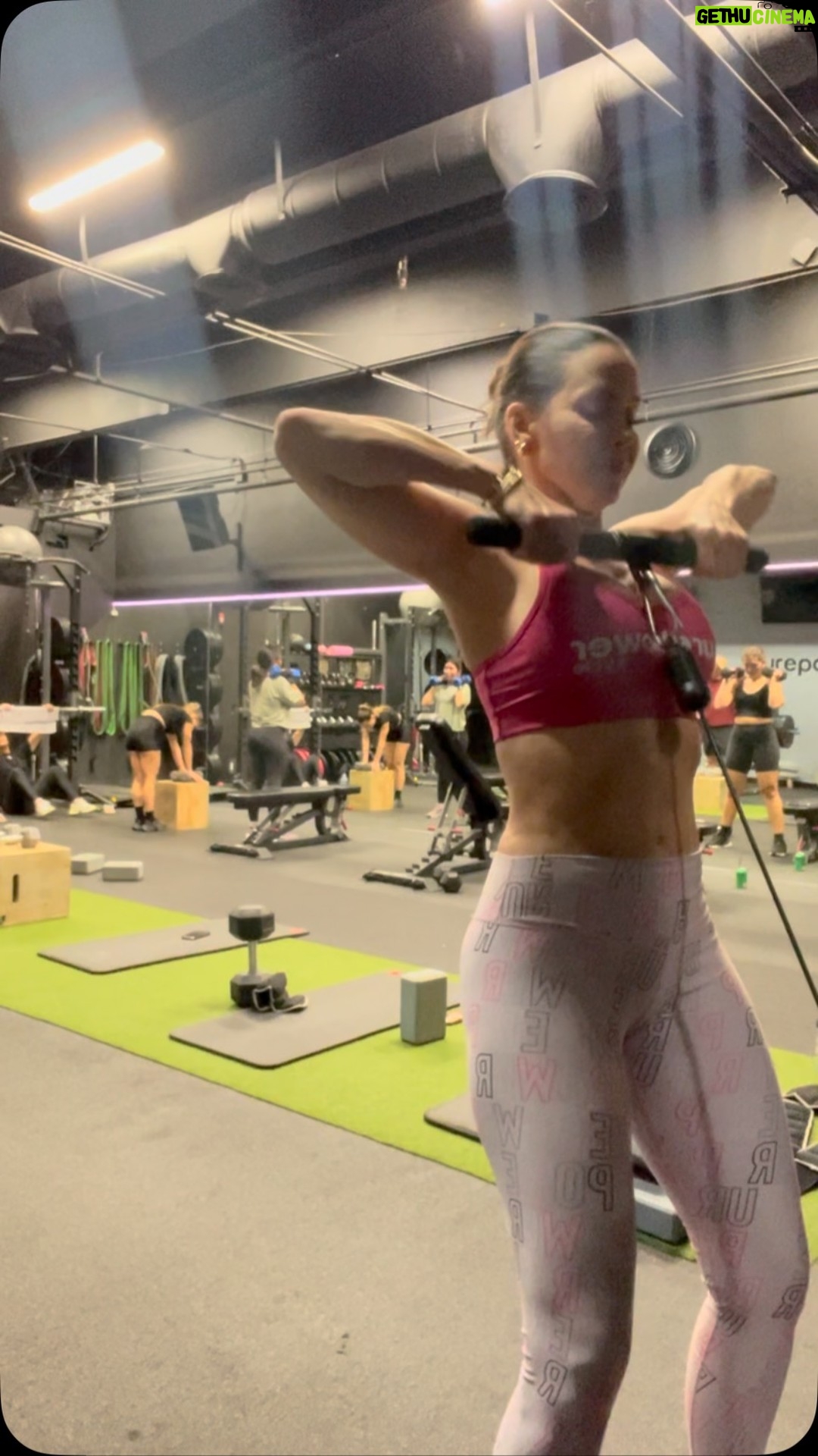 Gabriela Vergara - 17.1K Likes - My @purepowercycle morning. Que tengas un lindo día