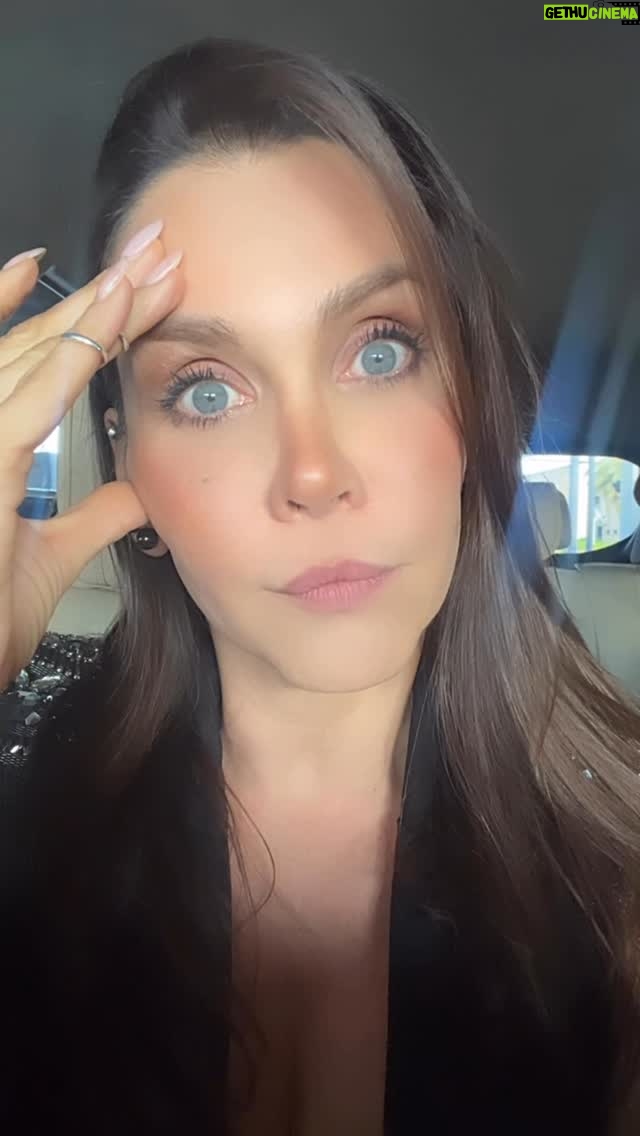 Gabriela Vergara - 41.5K Likes - Soy un ser de luz… tome sus precauciones… #confesiones #actriz #humor #comedia #comediaenespañol #serdeluz #karenlatoxica