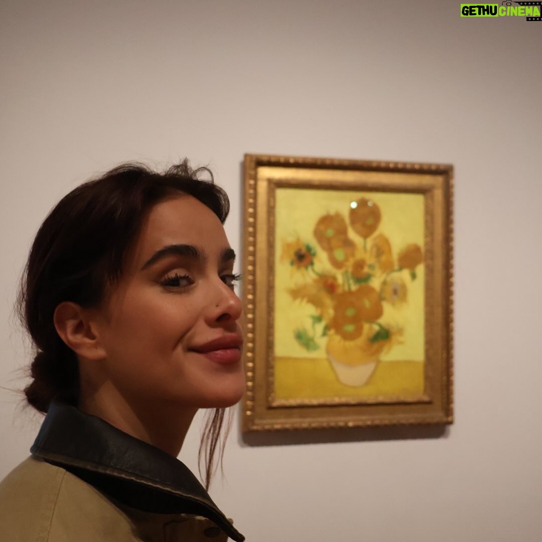 Gala Montes - 102.7K Likes - 🌻🌀✨ es cierto q me duele q me dejes pero como otras veces ya se me pasará
