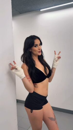 Gala Montes Instagram - Te hace falta ver más BAX