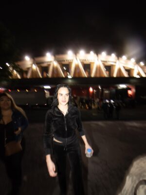Gala Montes Instagram - Hazlo roto
Hazlo solo
Hazlo cansado
Hazlo asustado
PERO HAZLO!
En los últimos meses me han Pasado muchas cosas personales MUY dolorosas, lo cual me orilló a sentirme muy sola, con ansiedad, depresión, estaba desesperada y por ende terminé enganchandome con 🍁 pero gracias a este proceso logré enfocarme en mis objetivos y metas en la vida otra vez y así dejar a un lado las cosas que me estaban destruyendo tanto… y yo con eso ¡Ya gané! ❤️🙏🏼
Si estás pasando por un proceso como yo, busca ayuda ❤️ ( las dr*gas no son la solución) el deporte es vida 🥊 ⚽️
Las dr*gas y el amor no se mezclan o sueltas lo que más amas por las dr*gas o lo que más amas te soltará por las dr*gas ¡tú decides!
.
.
.
Pd: Felicidades Alana, me dueleee la mandíbula hijaaaa!
Tienes un futuro brillante por delante, te deseo todo el éxito del mundo, con todo el corazón! ❤️🩹
Foto @gerardosotto ❤️