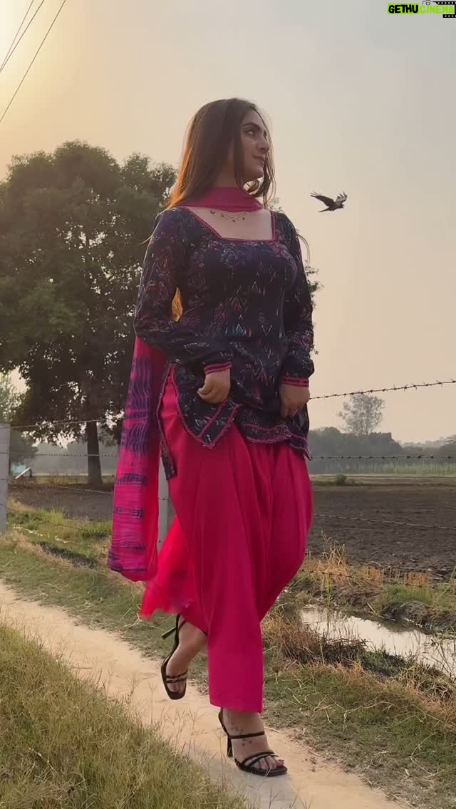 Gauri Virdi - 69.5K Likes - 