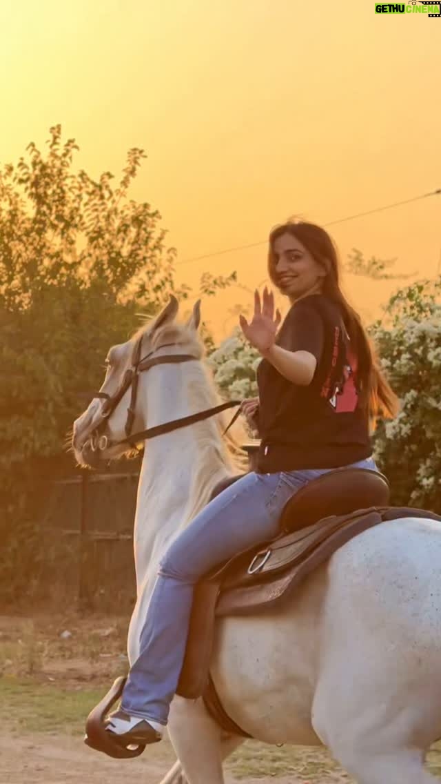 Gauri Virdi - 264.2K Likes - 