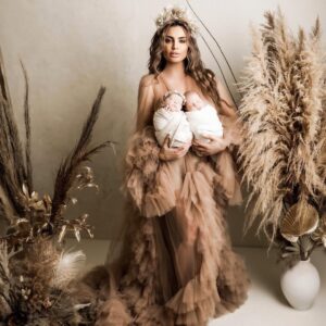 Genta Ismajli Instagram - 22.02.2022
They’re here our babies, even more perfect than we could have imagined,
Ivy & Icon  #Alhamdulillah 🙏🏼
@ustagenta @ivyblueicon