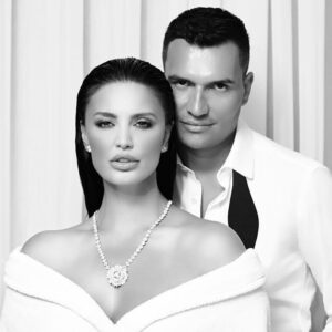 Genta Ismajli Instagram - Happy 1st Anniversary my everything 💞 @ustagenta ❤️

@revistawho

#anniversary #oneyear
