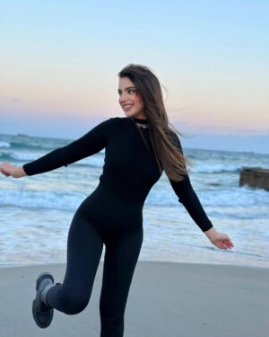 Ghada Chaka Instagram - "'Sono sempre gli occhi a dire le parole più belle"💫
