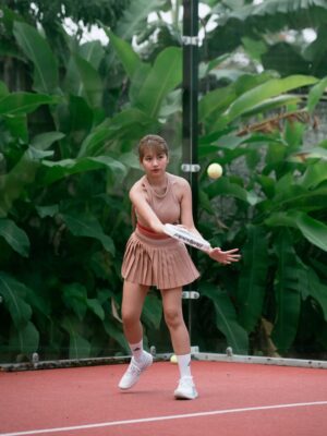 Ghea Indrawari Instagram - spill culture shock mu pas main padel