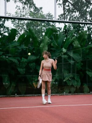 Ghea Indrawari Instagram - spill culture shock mu pas main padel