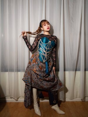 Ghea Indrawari Instagram - siapa aja yang ketemu aku di Bojonegoro?
thanks for having me Bojonegoro Wastra Batik Festival 2025 ✨
.

wearing @houseofdimassinggih 
styled by @rikkisi
