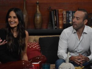 Gina Holguín Instagram - ¿Que si me divierto en @miembrosalairetv ? MASHIN!!!
Gracias!!! La pasé increíble. Solo espero que no se olvide @facufacundo que: “Y Gina también”
La última foto es la lista de los compromisos dentro de @lacasafamososmx que Facundo firmó bajo notario y con la secretaria de gobernación que dio fe y legalidad de dicho documento.
A GANAR FACUNDO!!!!! 😎🙌🏽