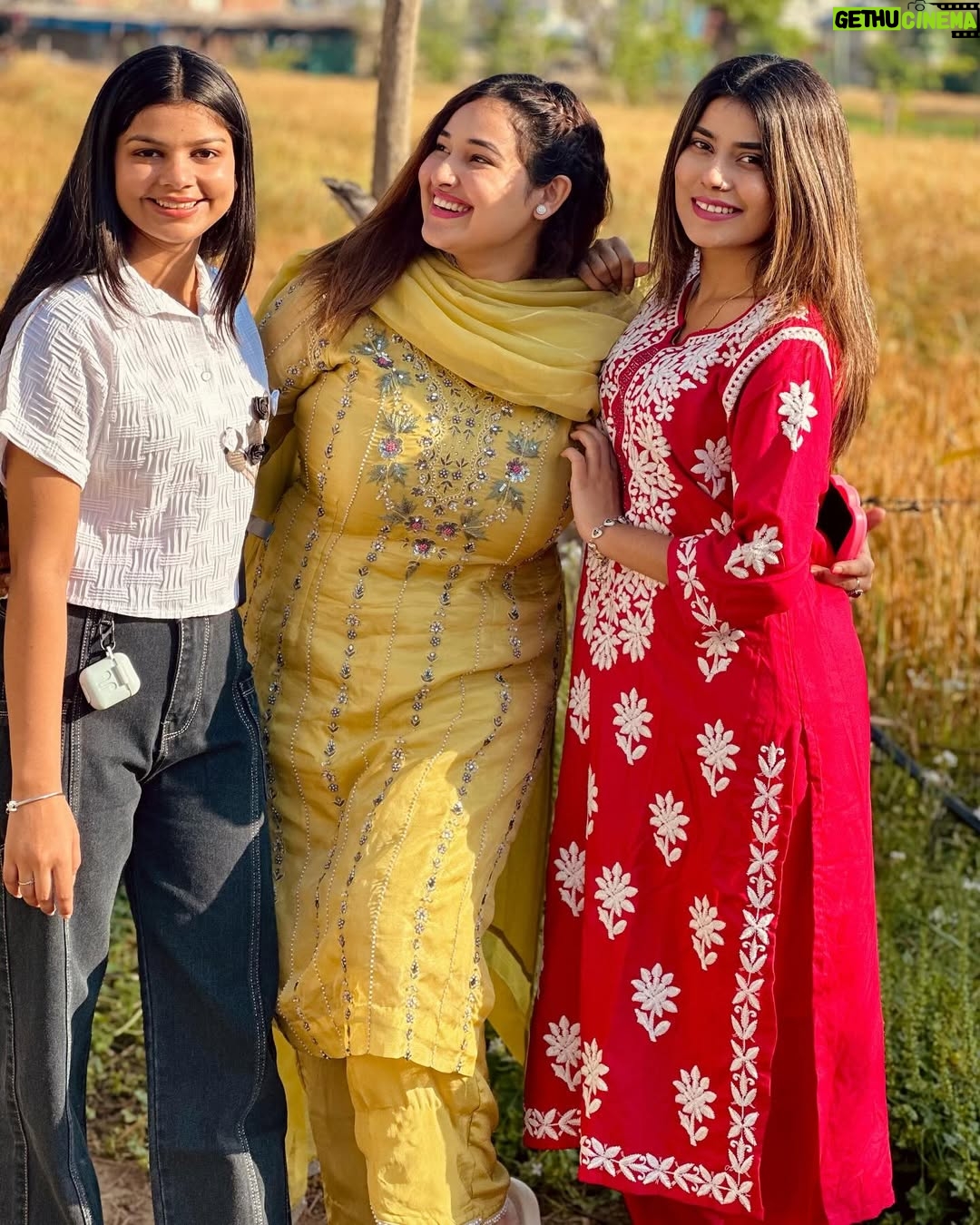 Ginni Soni - 27.9K Likes - Family..❤️