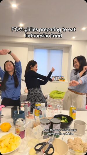 Gisela Cindy Instagram - Thank you for cooking ka @adrianjulian 🫶 #indonesianfood
Makan nya gak nafas 😌
*
*
#toronto #thingstodo
